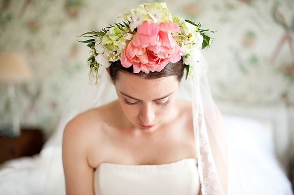 Floral Headpiece Goddess ~ A Caroline Castigliano Bride and Cornish Coastline Wedding... 30 6a0120a65f64b9970c0154346768a6970c 580wi