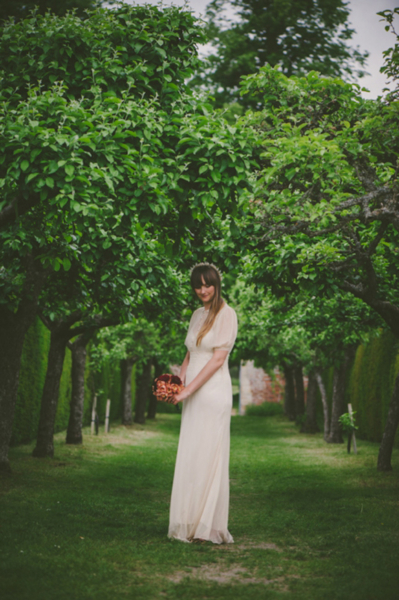 A 1930s Vintage Wedding Dress and Wax Headpiece for a Home-Made, Village Festival Inspired Wedding…