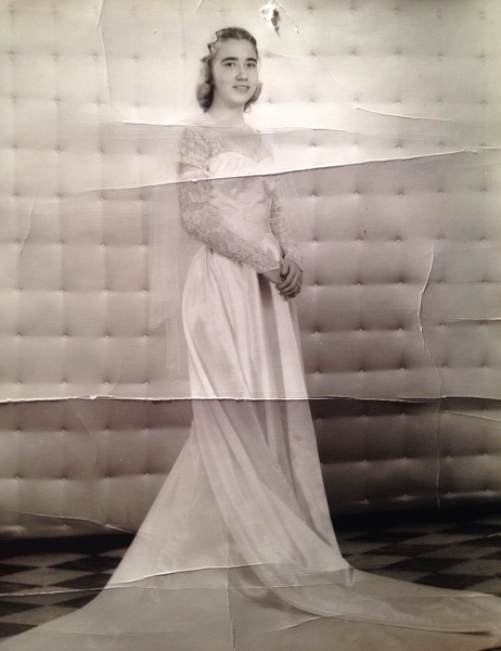 Keeping It In The Family: Choosing To Wear Your Mother’s (or Grandmother’s) Wedding Dress