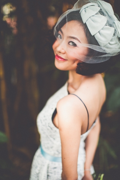 Monique Lhuillier Glamour And Vintage Inspired Lace For A 60’s Style Rooftop Garden Wedding
