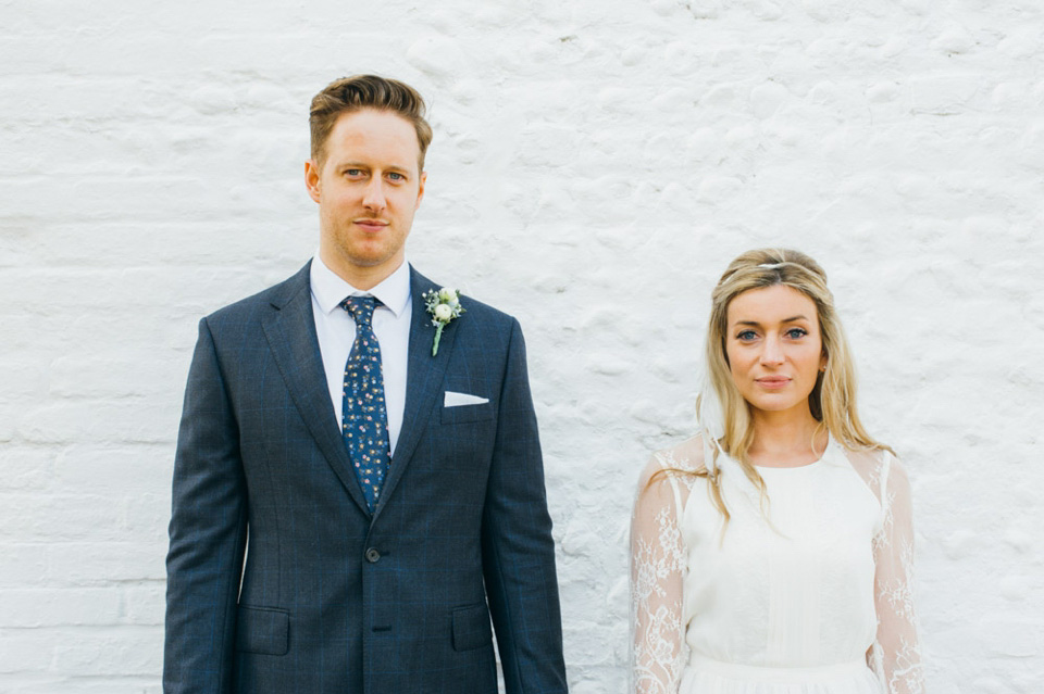 babb photo, feathers in her hair, boho bride, bohemian wedding