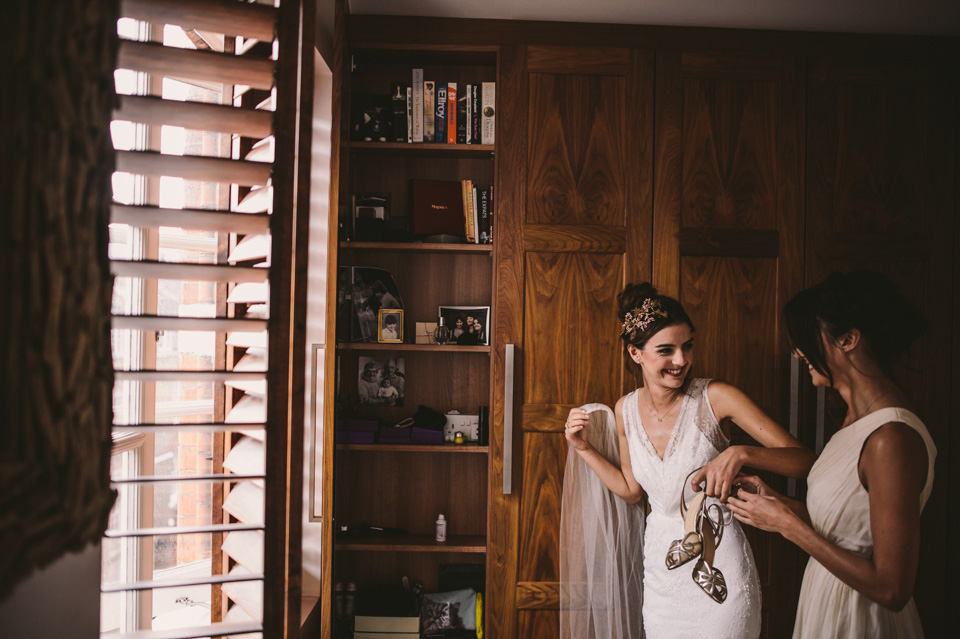 halfpenny london, halfpenny bride, halfpenny wedding dress, hampton court house, barney walters photography