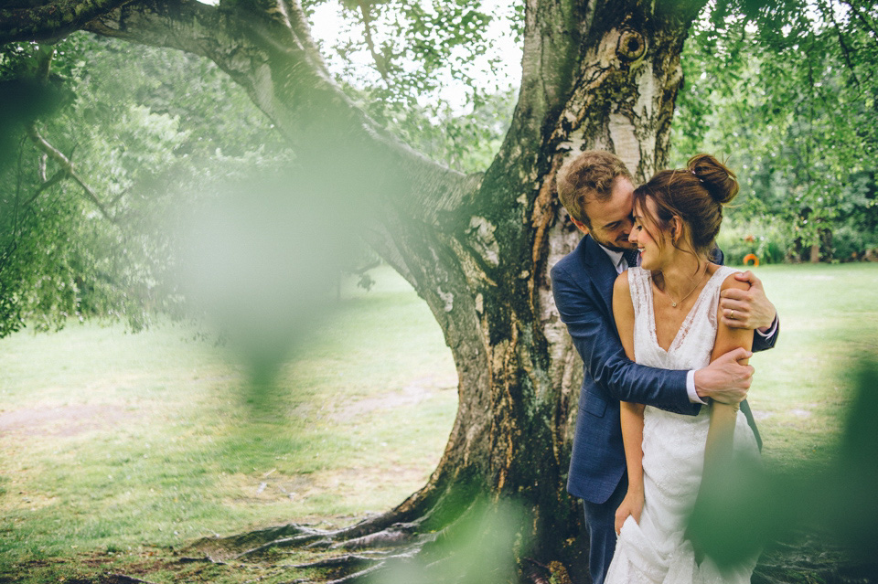 halfpenny london, halfpenny bride, halfpenny wedding dress, hampton court house, barney walters photography