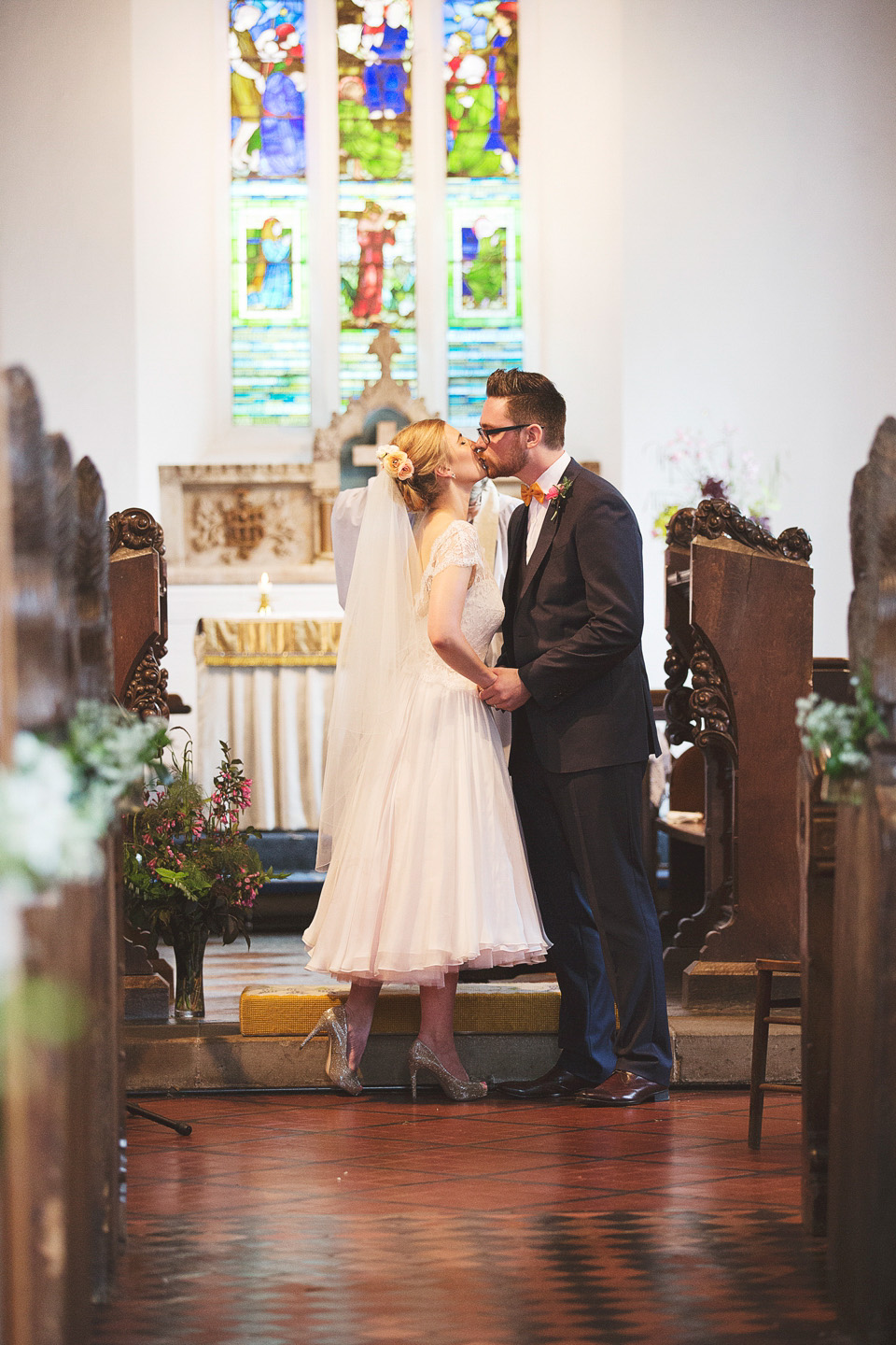 naomi neoh, colourful wedding, paper cranes