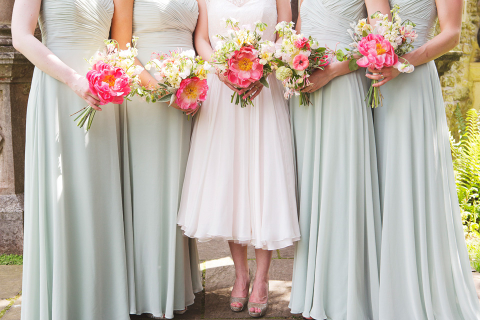 naomi neoh, colourful wedding, paper cranes