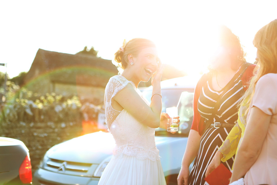 naomi neoh, colourful wedding, paper cranes