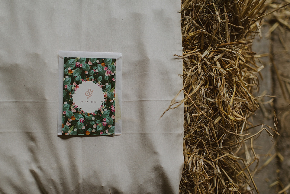 french bride, farm wedding, farmyard wedding, rustic wedding, kitchener photography