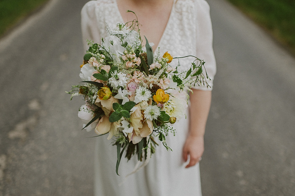 french bride, farm wedding, farmyard wedding, rustic wedding, kitchener photography