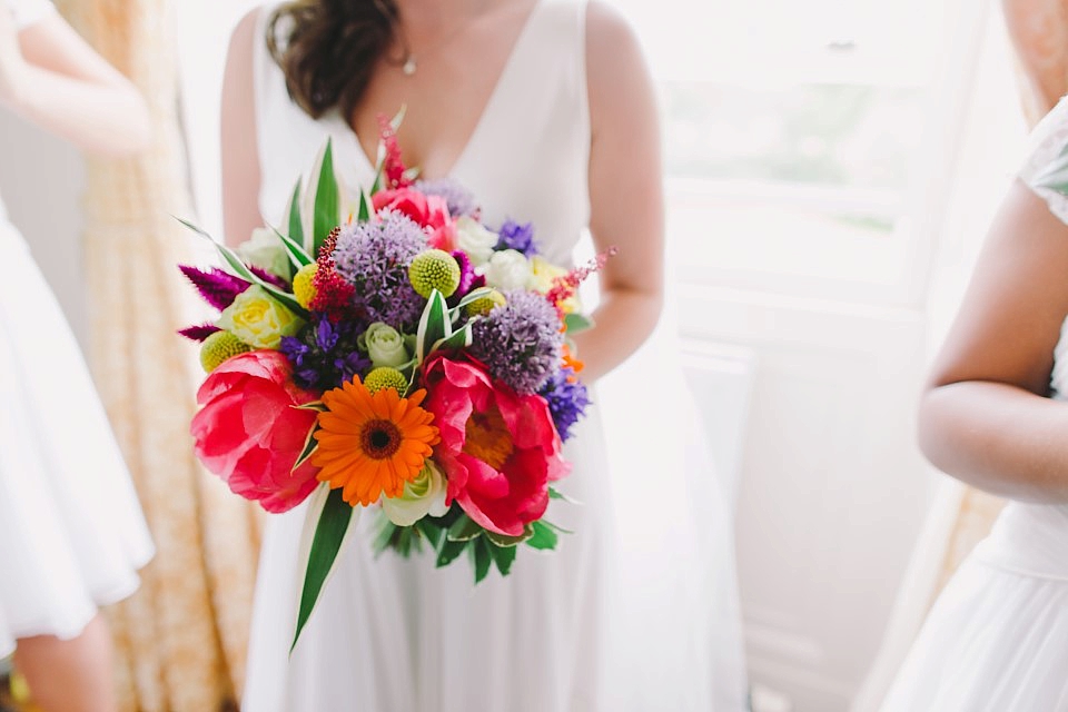 020-Colouful rainbow wedding PNM Photography