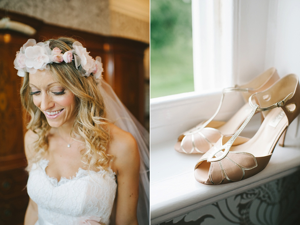 naomi neoh wedding dress, riverside weddingi, london wedding, summer wedding, ellie gillard photography