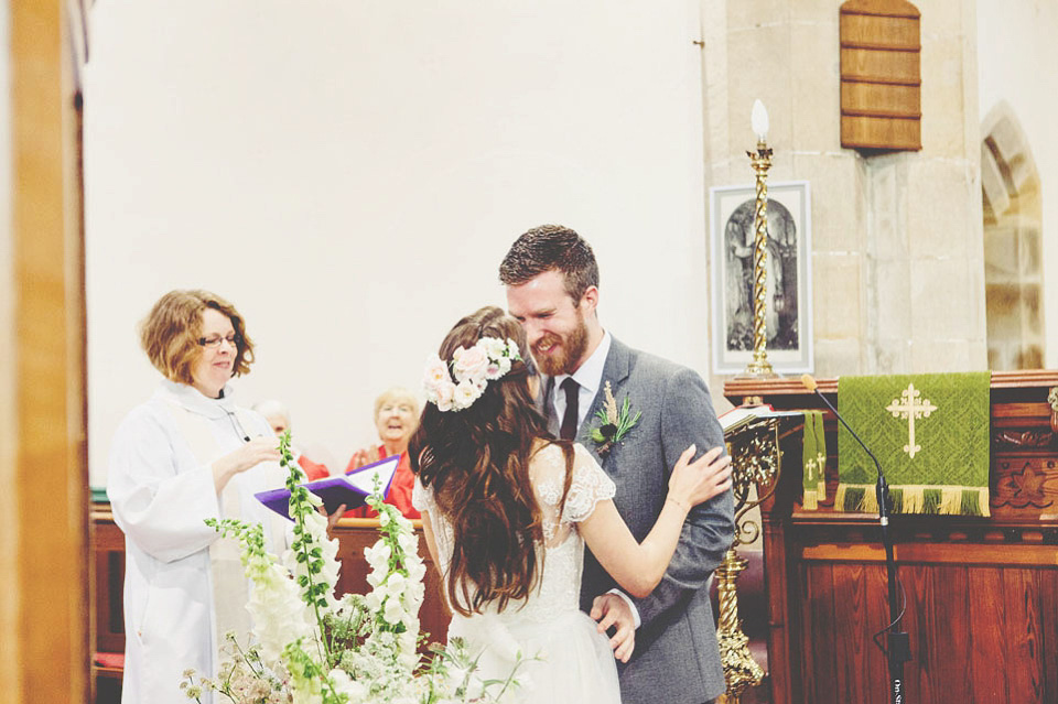 farm wedding, north yorkshire weddings, grace loves lace, the twins wedding photography