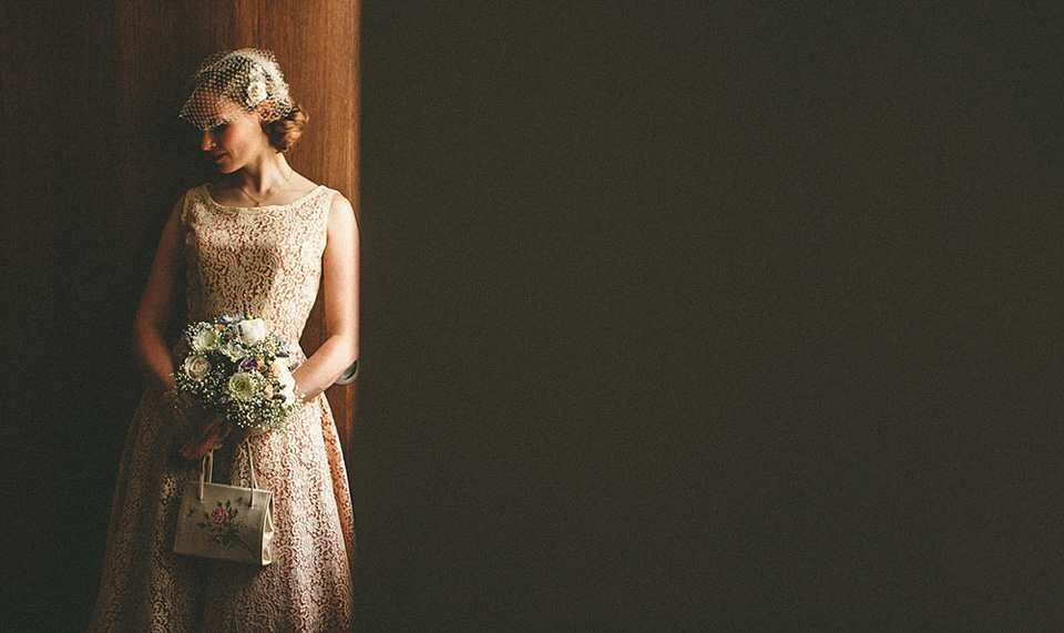 miki photography, elizabeth avey, vintage wedding dress, 1950s vintage, stoke newington town hall weddings, the pheasant pub wedding reception