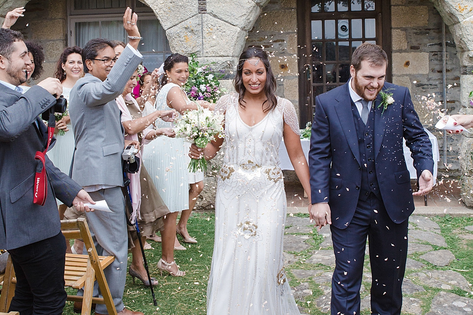 wpid292994 jenny packham indian bride cornish seaside wedding 19