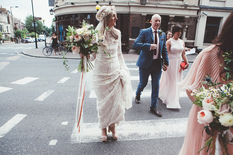rue de seine, 70s wedding, boho bride, bohemian wedding, london pub wedding, philippa james photography, minna veil