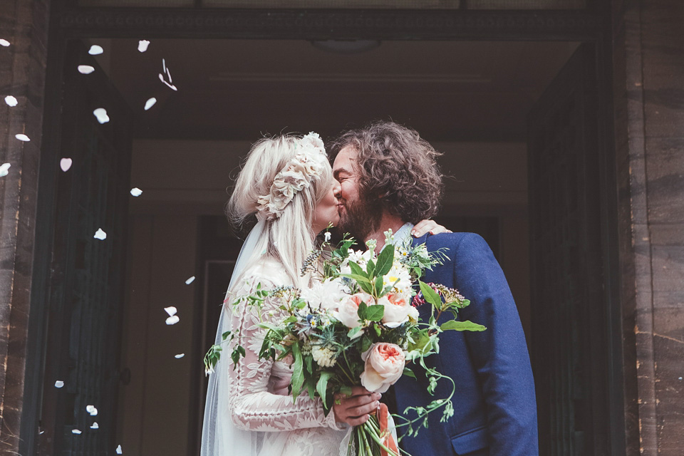 rue de seine, 70s wedding, boho bride, bohemian wedding, london pub wedding, philippa james photography, minna veil