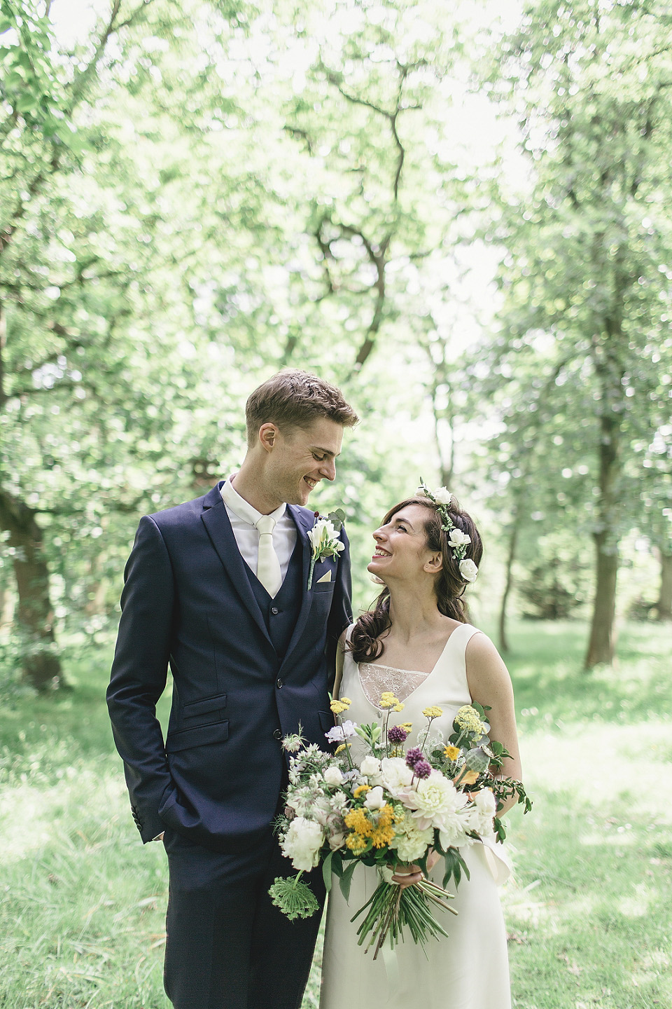 Elise Hameau, pembroke lodge wedding, richmond park wedding, kat hill photography