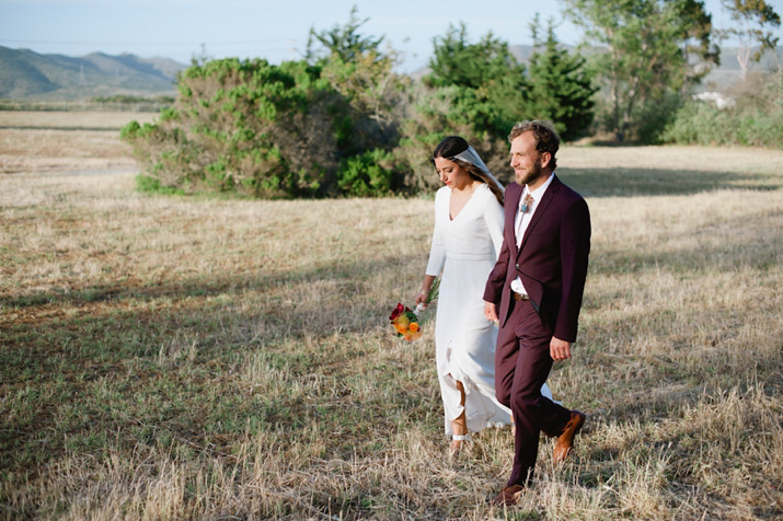 californian weddings, ranch weddings, 70's style wedding dress