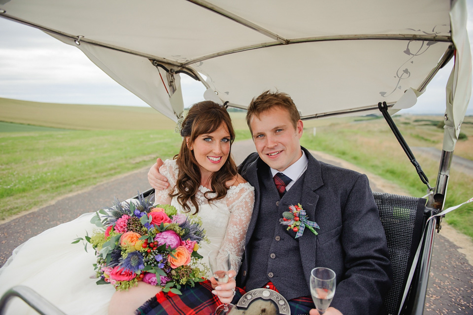 wpid316424 colourful scottish barn wedding sassi holford 024