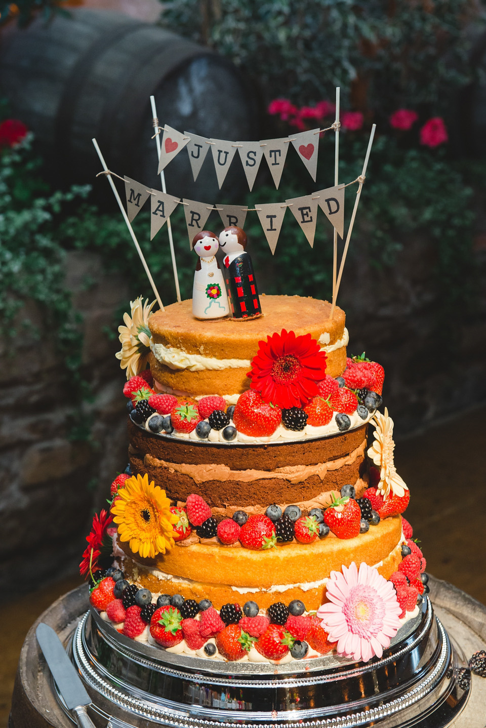 colourful wedding, barn wedding, bespoke sassi holford, mack photography