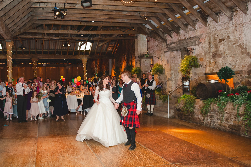 colourful wedding, barn wedding, bespoke sassi holford, mack photography