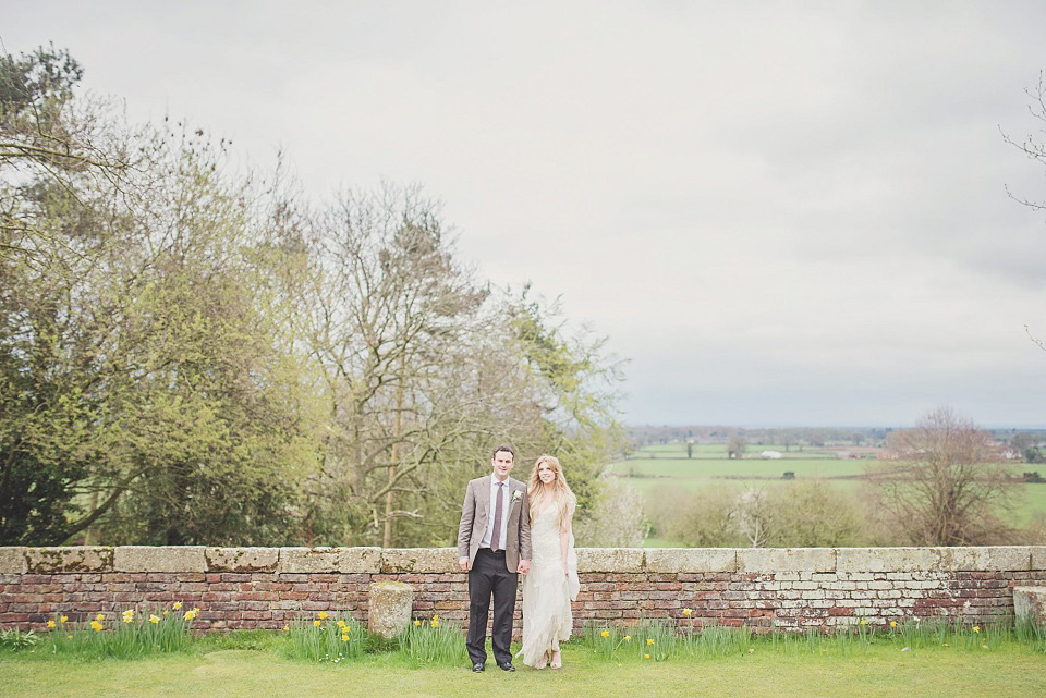 azalea by jenny packham, pimhill barn, barn wedding, camilla rosa photography