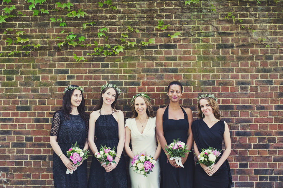 sylvia ghost, ghost wedding dress, brockwell lido, lisa jane photography, quirky cool wedding