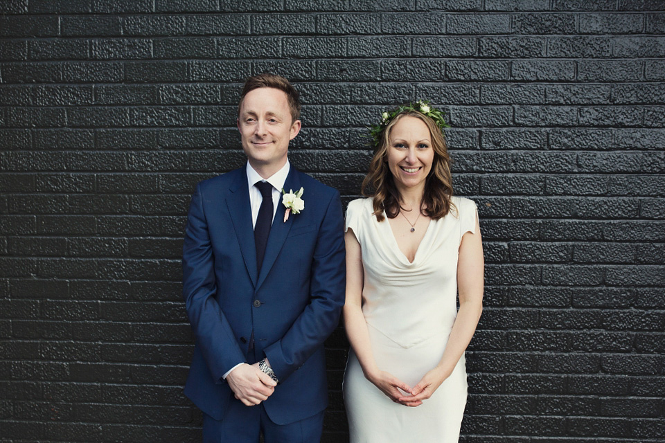 sylvia ghost, ghost wedding dress, brockwell lido, lisa jane photography, quirky cool wedding