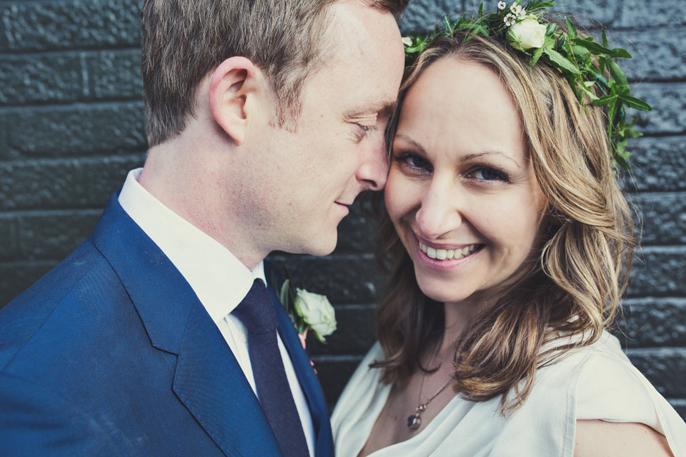 sylvia ghost, ghost wedding dress, brockwell lido, lisa jane photography, quirky cool wedding