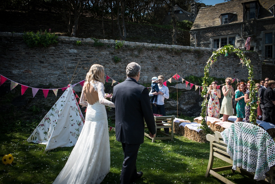 cornwall wedding, cornish wedding, surfers wedding, marc le galle, wilden bride, backless wedding dress