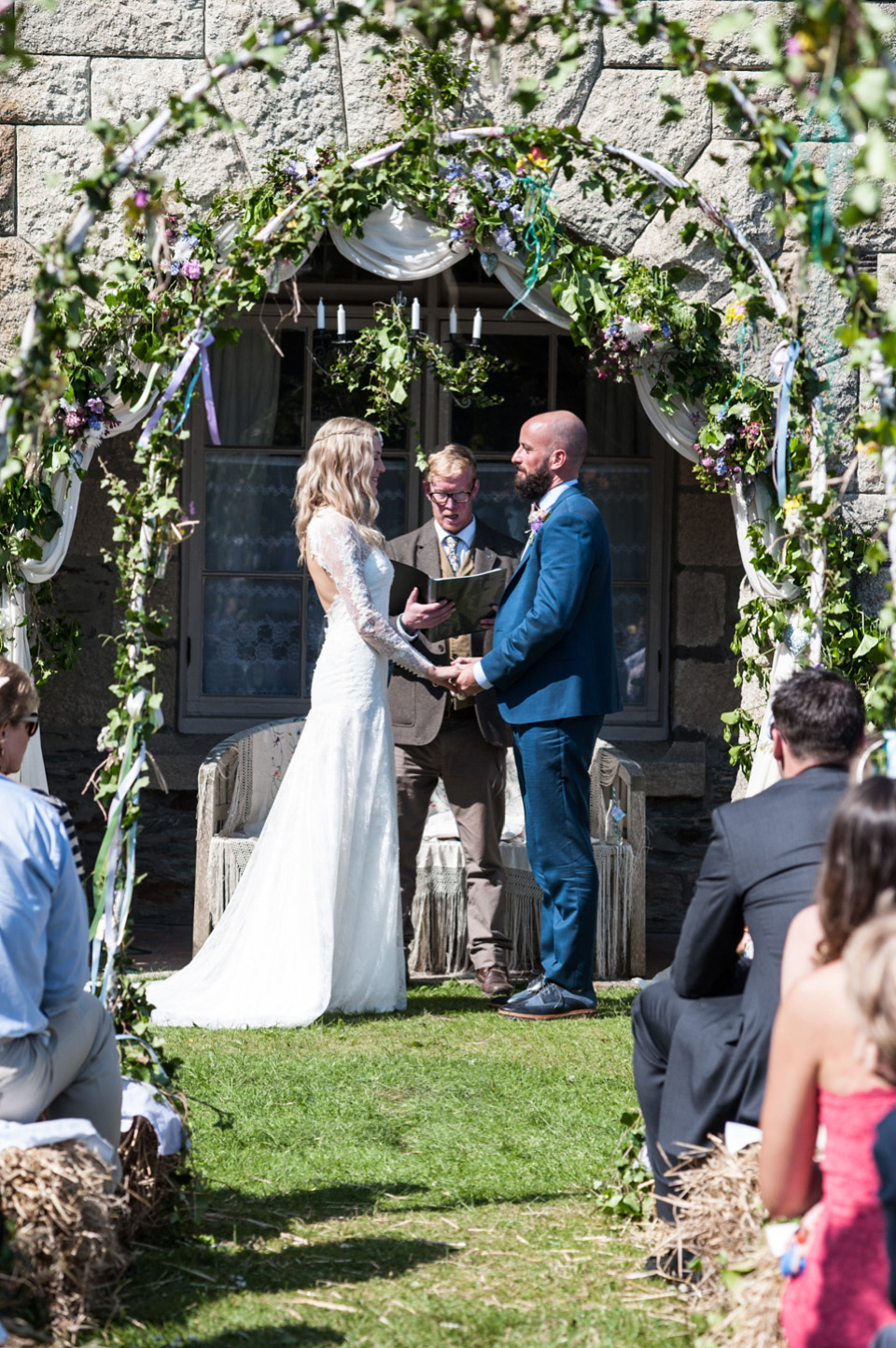 cornwall wedding, cornish wedding, surfers wedding, marc le galle, wilden bride, backless wedding dress