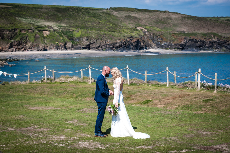 cornwall wedding, cornish wedding, surfers wedding, marc le galle, wilden bride, backless wedding dress