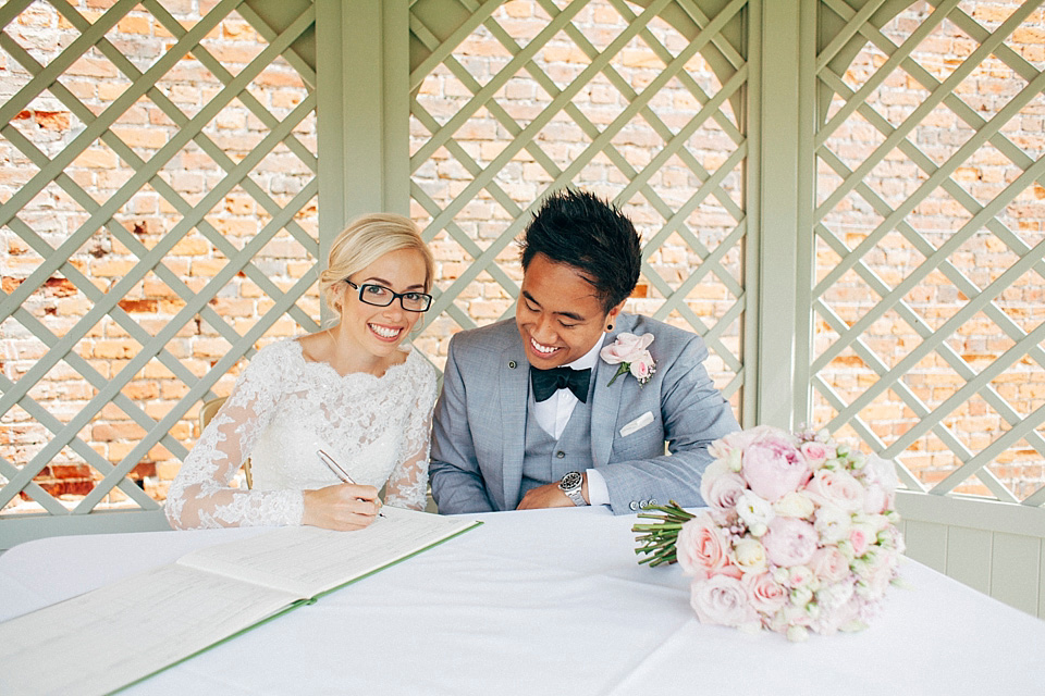 wpid319133 50s style ellis bridal wedding braxted park 19