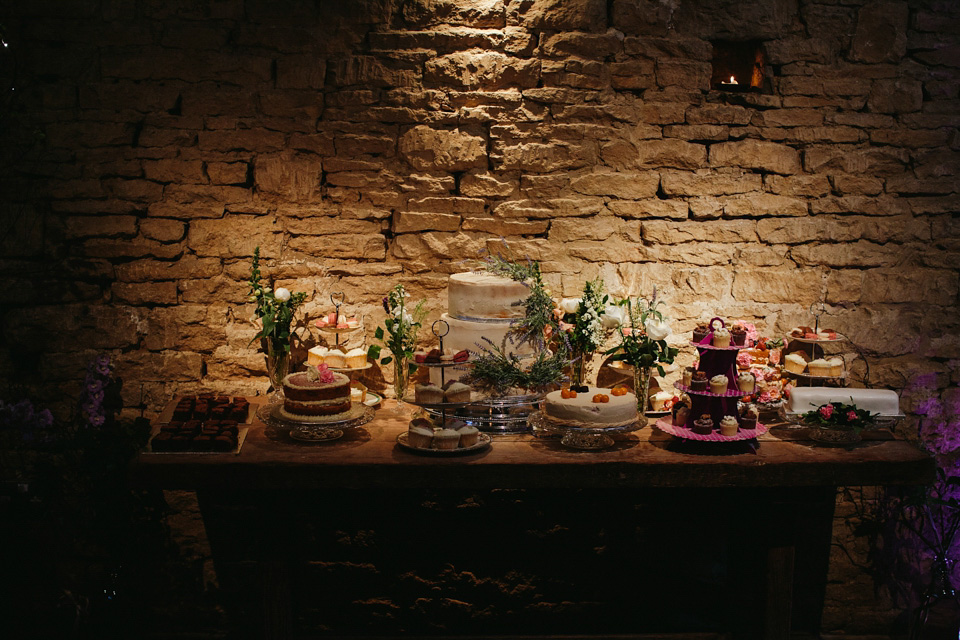 azalea jenny packham, cripps barn, cotswolds wedding venues, craig and kate photography, kelly spence, juliet cap veil, vintage veil