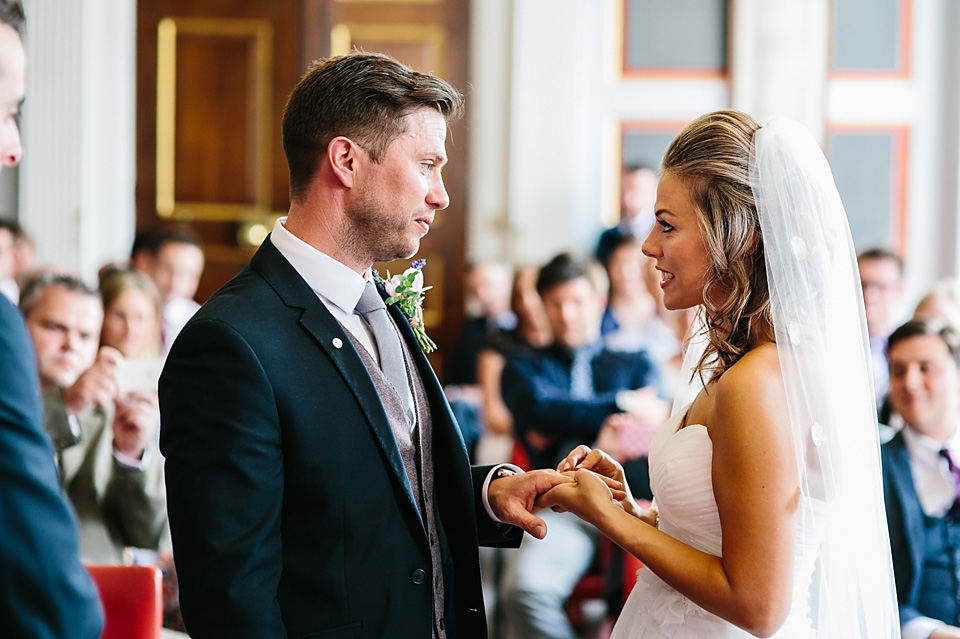 A bride wearing a David's Bridal gown and veil for her laid back and elegant wedding in Rye. Photography by Richard Ware. davids bridal, rye weddings, richard ware photography