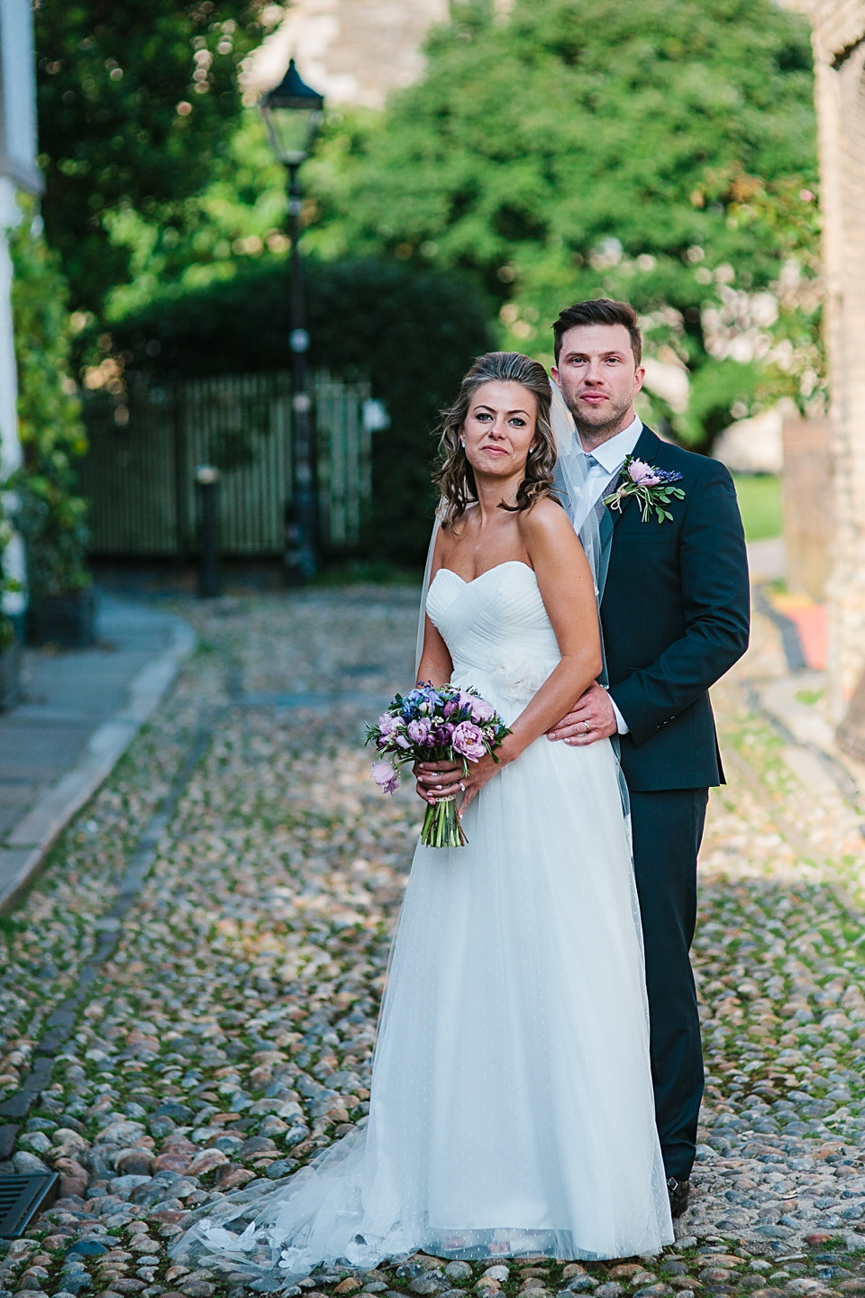 A bride wearing a David's Bridal gown and veil for her laid back and elegant wedding in Rye. Photography by Richard Ware. davids bridal, rye weddings, richard ware photography