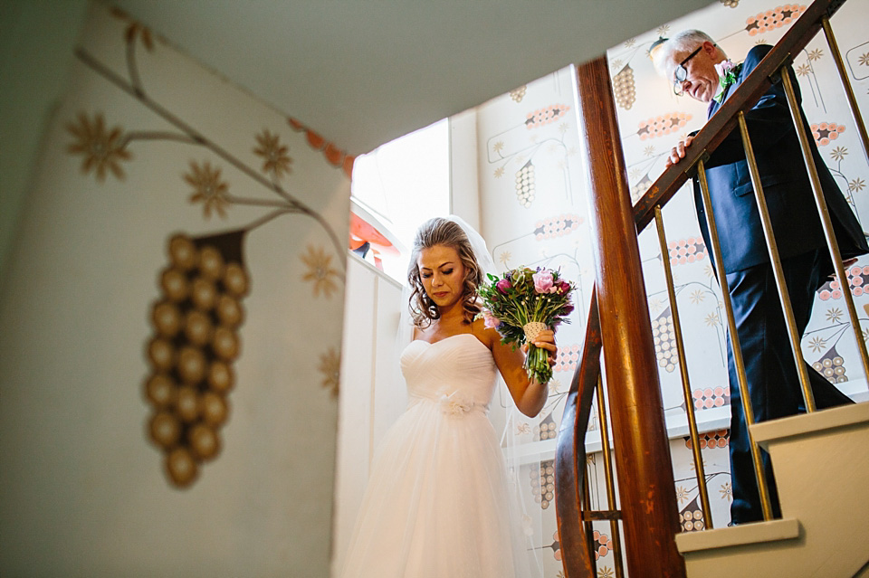 A bride wearing a David's Bridal gown and veil for her laid back and elegant wedding in Rye. Photography by Richard Ware. davids bridal, rye weddings, richard ware photography