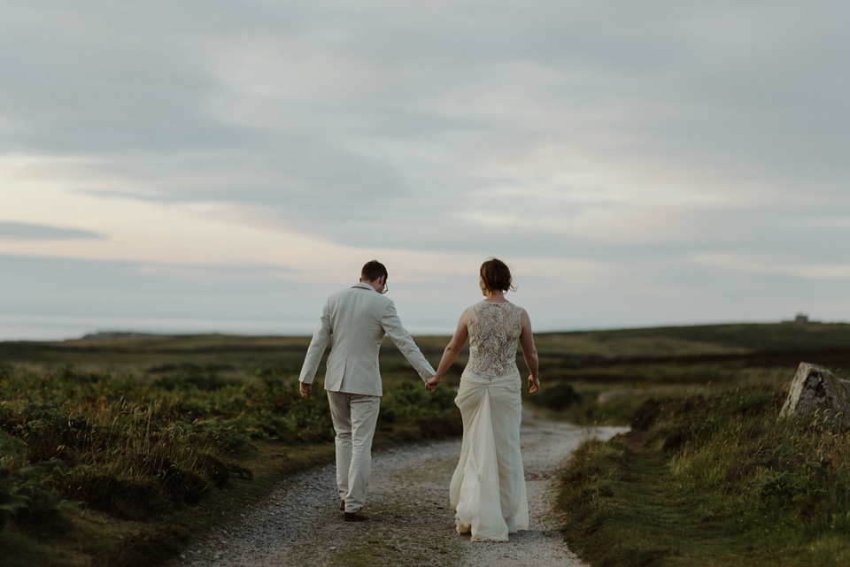 lundy island wedding, bhldn wedding dress, cypress wedding dress, bhldn, 1980s wedding dress, vintage wedding dress, kitchener photography