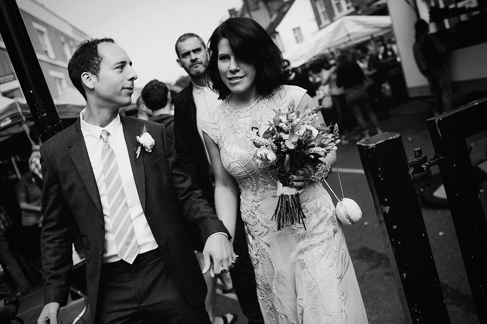 london elopement, elopements, claudia rose carter photography, karen millen wedding dress