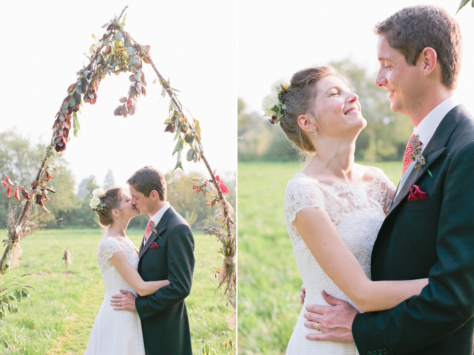 A bride wearing fresh flowers in her hair for her colourful English country garden wedding. Dress by Eponine London and photography by Rosie Anderson. eponine london, colourful wedding, english country garden wedding, rosemary anderson photography, flowers in her hair