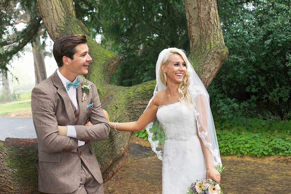 A beautiful wedding held at the Royal Botanic Garden in Edinburgh, Scotland. The bride wears Benjamin Adams. Photography by Kimberley Brand. royal botanic garden edinburgh, benjamin adams, kimberley
