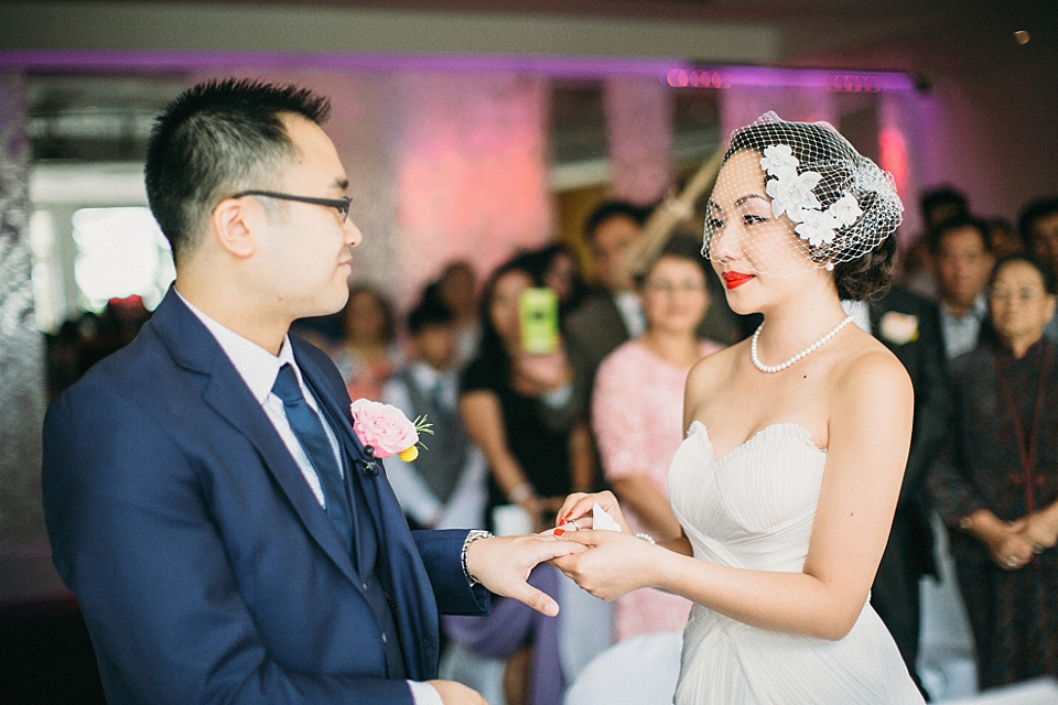 chinese bride, red wedding dress, kensington rooftop gardens, nicholas lau photography