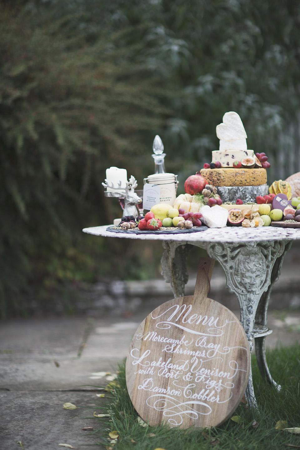 Beautiful Autumn wedding inspiration, imagery by Melissa Beattie Photography, styling by Tebbey & Co. Autumn wedding inspiration