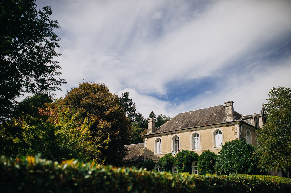 Bucolic bliss - a chic French bride wearing Laure De Sagazan, marries her Argentinian groom in a relaxed, rustic wedding set in the beautiful French countryside. chic french wedding, french country wedding, Laure De Sagazan