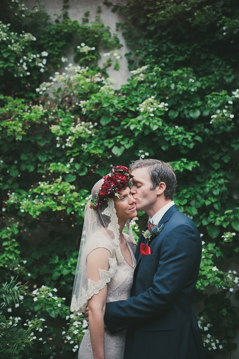 loch lomond weddings, gold wedding dress, floral crown, maureen du preez photography