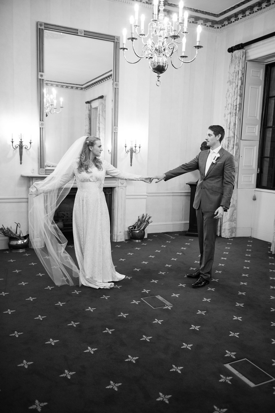 An original 1940s vintage wedding dress sourced from Elizabeth Avey of London, for this traditional Jewish wedding ceremony. Photography by Gee Sagoo. jewish wedding, elizabeth avey, vintage wedding dress, 1940s vintage