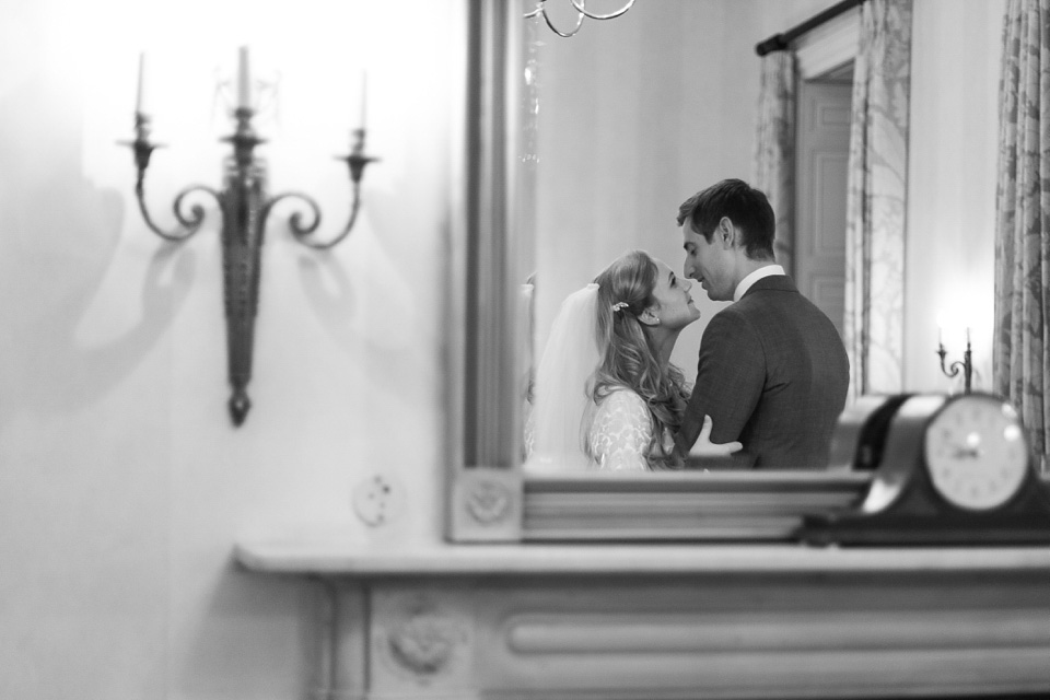 An original 1940s vintage wedding dress sourced from Elizabeth Avey of London, for this traditional Jewish wedding ceremony. Photography by Gee Sagoo. jewish wedding, elizabeth avey, vintage wedding dress, 1940s vintage