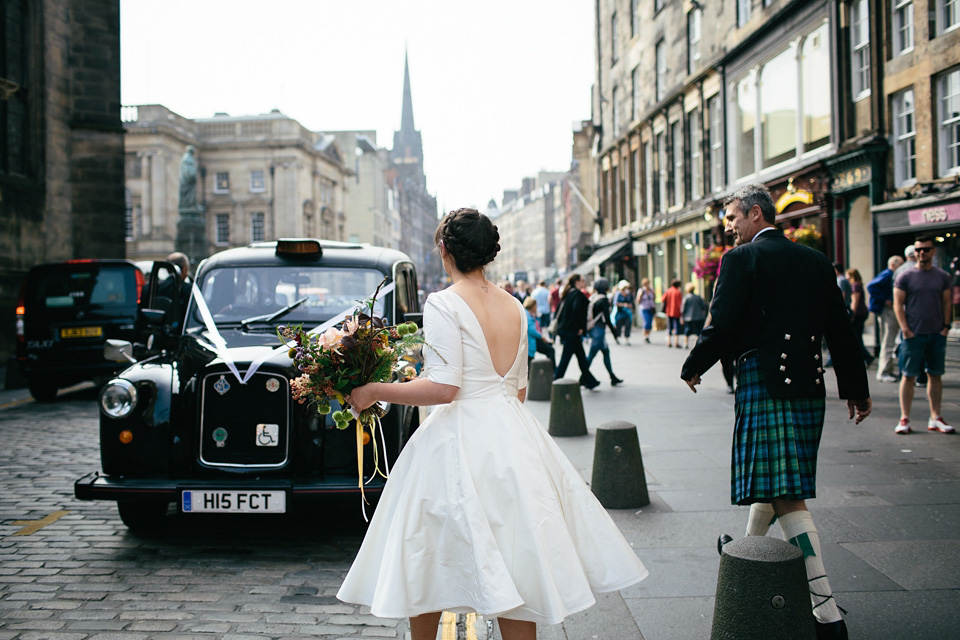 scottish wedding, edinburgh wedding, flossy and dossy wedding dress, caro weiss photography