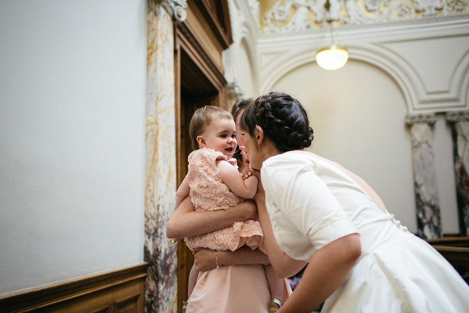 scottish wedding, edinburgh wedding, flossy and dossy wedding dress, caro weiss photography