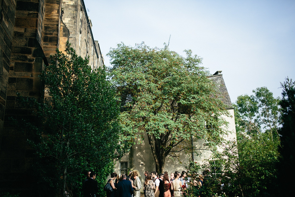 scottish wedding, edinburgh wedding, flossy and dossy wedding dress, caro weiss photography