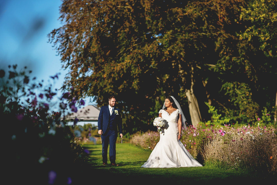 ross harvey wedding photography, blush by hayley paige, cowarth park, yellow wedding